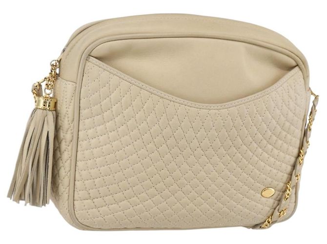 BALLY Bolsa de Ombro de Couro Matelassada com Corrente Marfim Dourado Auth 151031 Cru