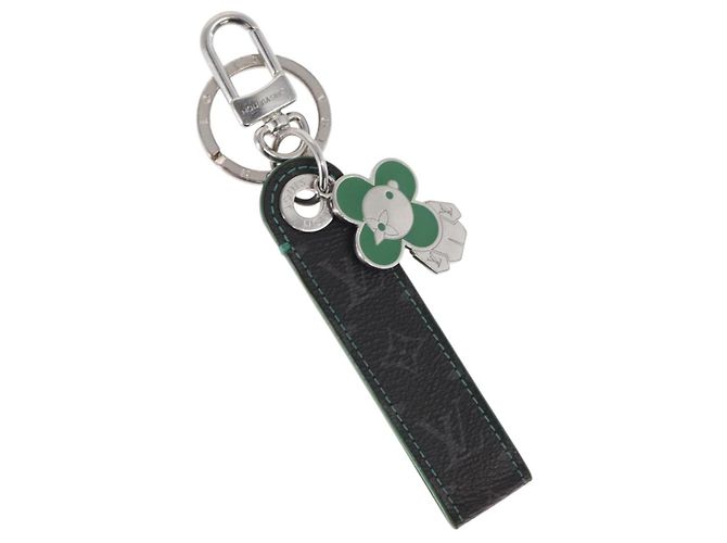 LOUIS VUITTON Monogram Eclipse Dragon Vivienne Key Holder Green LV Auth 152664