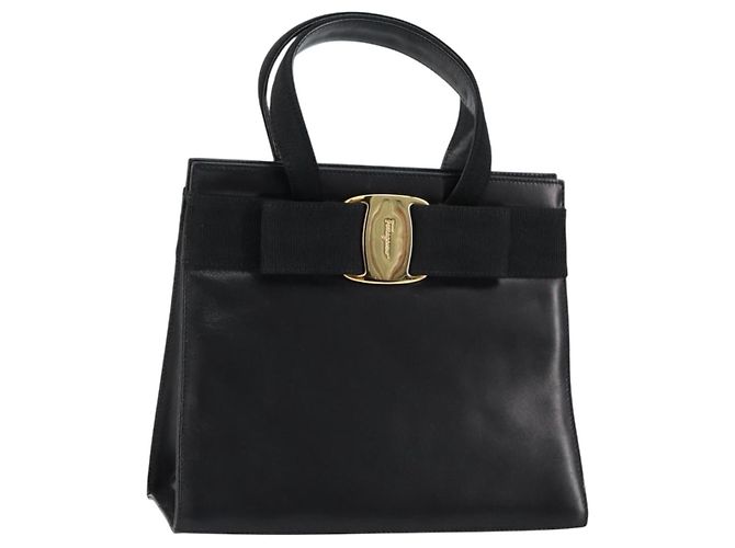 Borsa a mano Vala in pelle nera e oro Salvatore Ferragamo Auth gh1245 Nero D'oro