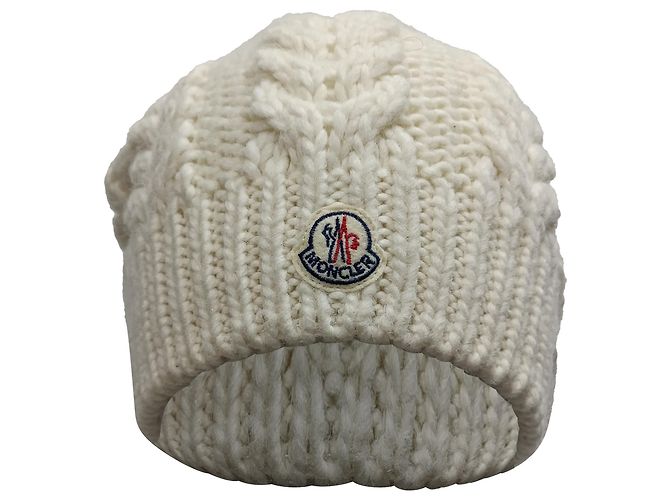 Gorro Moncler com pompom em lã branca Branco Cru