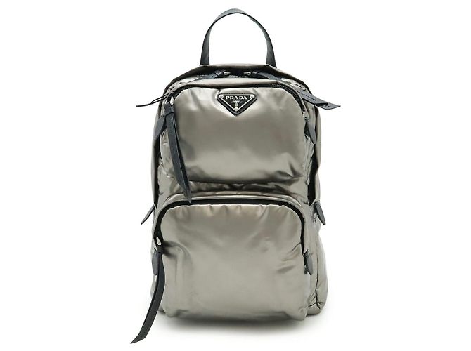 Bolsa de corpo em nylon e couro com logo triangular Prada Prata Metálico