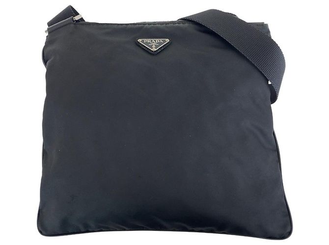 Bolsa mensageiro em nylon tessuto com logo triangular Prada Preto