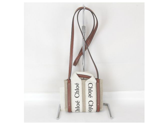 Sac à main Woody Nano de Chloé Beige