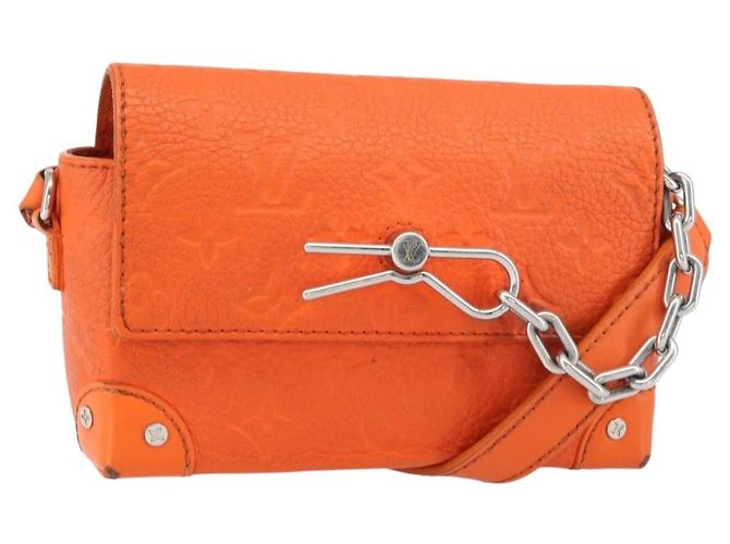 LOUIS VUITTON Taurillon Clemence Steamer Bolsa Cartera Usable Naranja Auth 156540