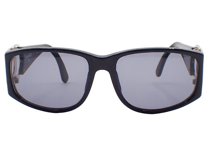 Chanel Logo CC Plastic Black