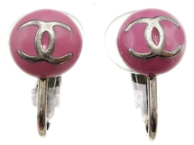 Orecchini a clip Chanel CC Round in smalto e metallo Rosa
