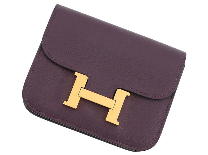 Monedero Constance en Cassis de Hermès Morado oscuro