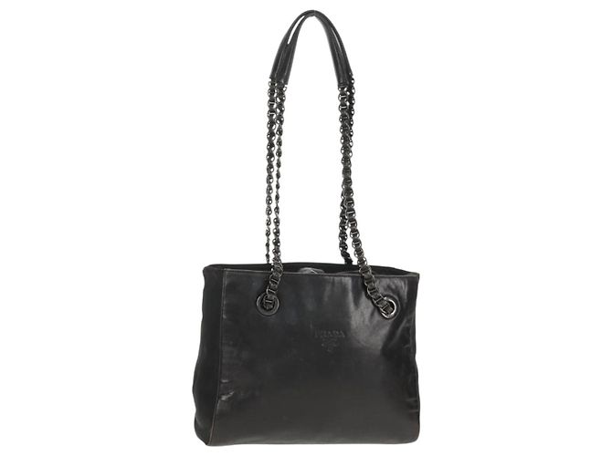 Bolsa de Ombro com Corrente Prada em Couro e Nylon Preto Auth ep12271