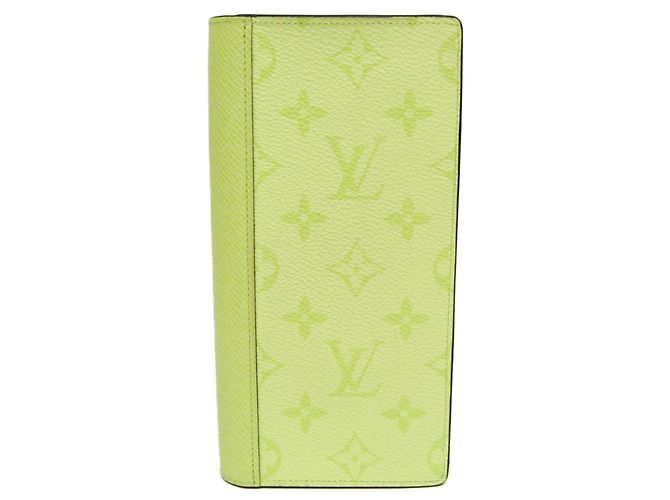 Cartera Brazza Taigarama Louis Vuitton Dorado