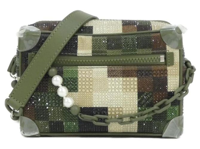 Bolsa de Ombro Mini Soft Trunk Damouflage da Louis Vuitton Verde claro