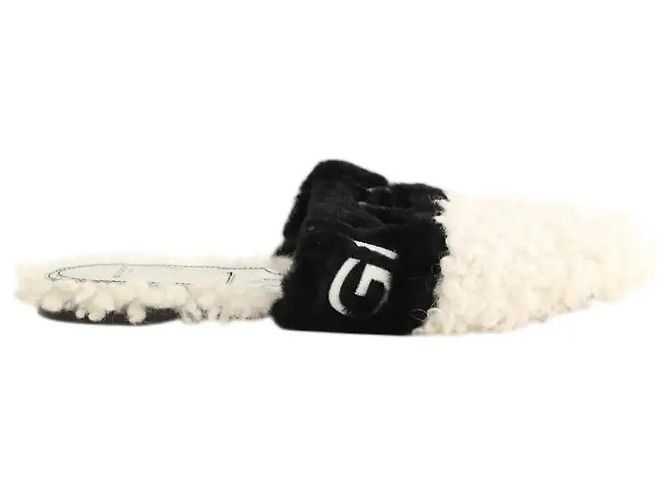Givenchy Weiße Pelz-Mules