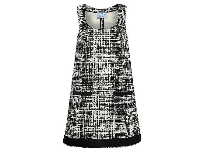 Prada Robe Mini en Tweed Noire