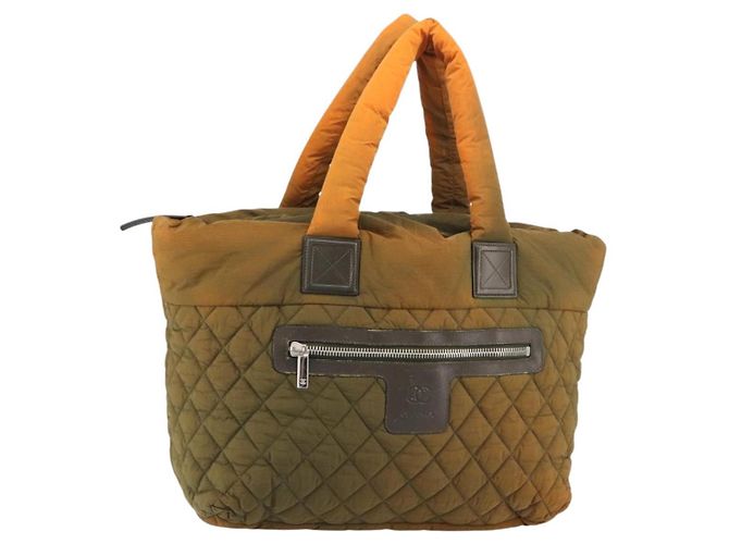 CHANEL Matelassé Coco Cocoon GM Bolsa Tote Nylon Caqui Prata CC Auth 157319