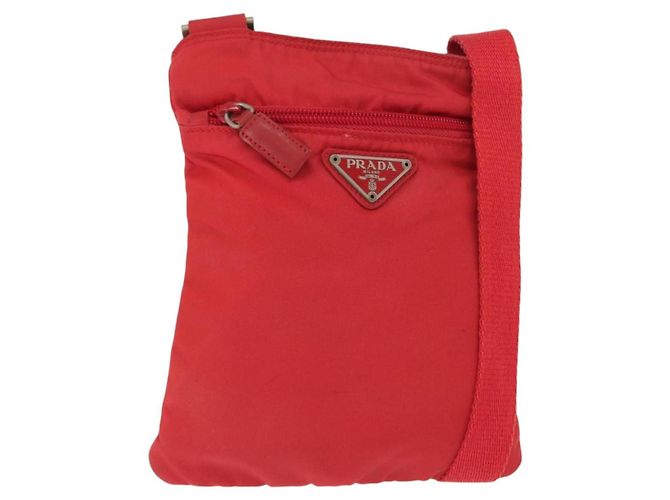 Bolsa de Ombro PRADA Nylon Vermelha Auth 158704 Vermelho