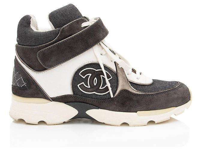 Gabrielle Chanel Canvas Leder CC High Top Sneakers - Größe 37 Schwarz