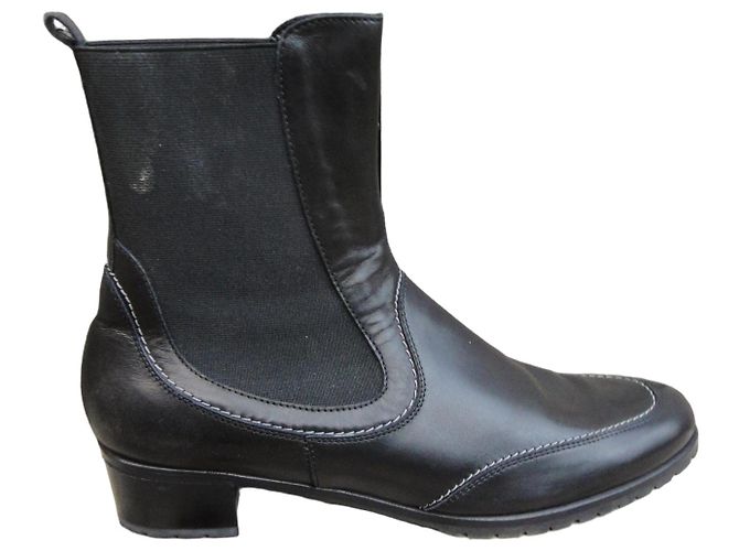 Botines Salvatore Ferragamo Target de piel negra Negro