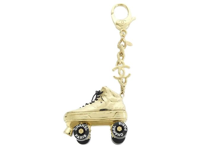 Chaveiro Chanel ABC352 Preto Dourado