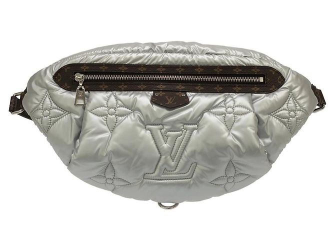 Bolsa de cintura Maxi Monogram Louis Vuitton Prata