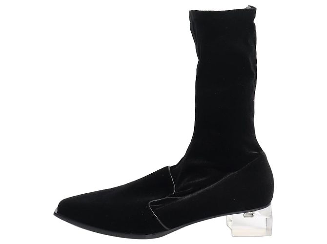 Giorgio Armani Schwarze Samt-Stiefeletten - Größe EU 41