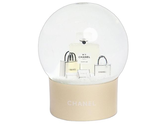 Chanel Multicolour No 5 snow globe Multiple colors