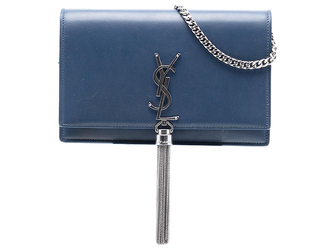 Carteira com corrente Monogram Kate em couro de bezerro liso azul Saint Laurent com tassel