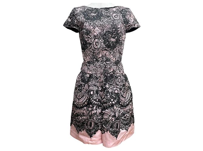 Prada Kleid mit Blumen-Spitzenmuster Schwarz Pink