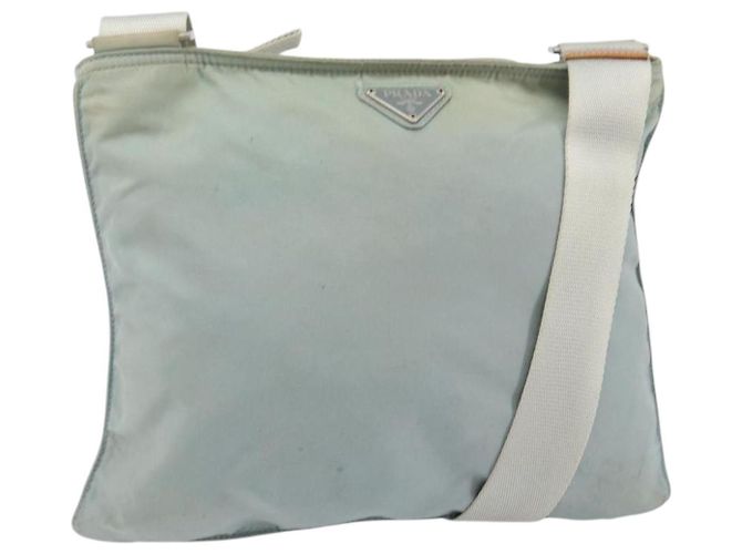PRADA Schultertasche Nylon Hellblau Silber Authentisch 156862