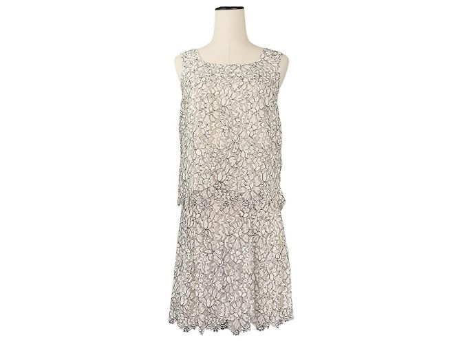 Timeless Conjunto de Encaje Camelia de Chanel Blanco
