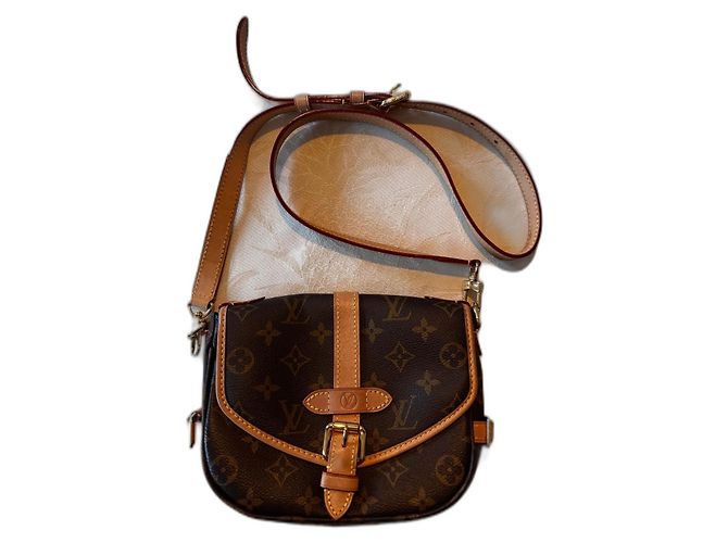 Louis Vuitton Bolsa Saumur BB Monogram Monograma