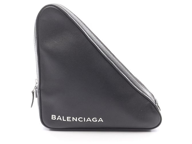 Bolso Clutch Triangular Balenciaga Negro