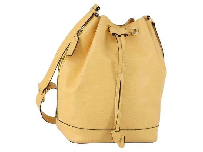 Céline Borsa a Spalla CELINE in Pelle Oro Giallo Auth 156885 D'oro
