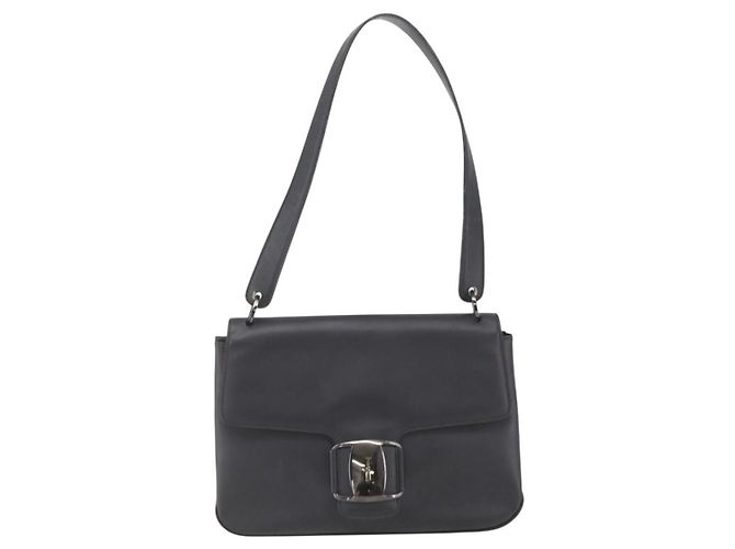 Salvatore Ferragamo Vala Leather Nero