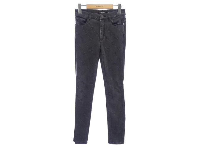 Timeless Chanel Jeans Black