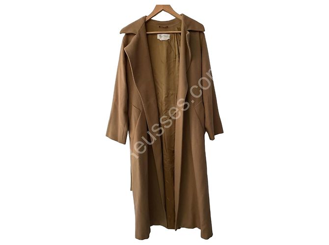 Abrigo Max Mara para Mujer en Muy Buen Estado