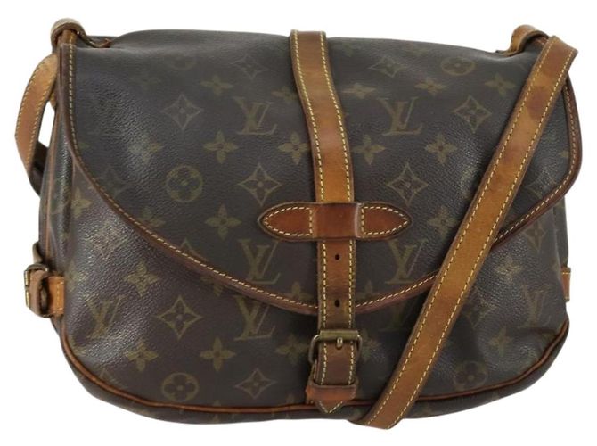 LOUIS VUITTON Bolsa de Ombro Monogram Saumur 30 M42256 LV Auth ka1287
