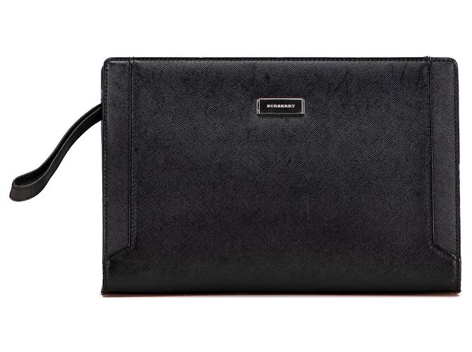 Burberry – Bolsa de Cuero Negra con Correa Negro