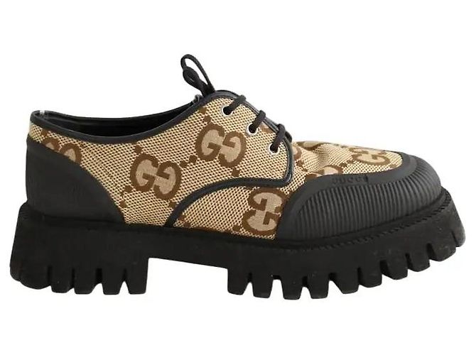 Gucci Scarpe con lacci beige 