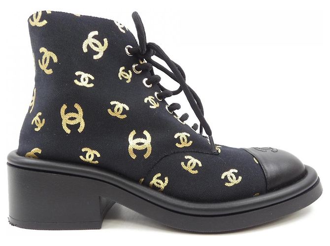 Chanel Print Fabric Lammfell-Shearling-Stiefel Schwarz Golden