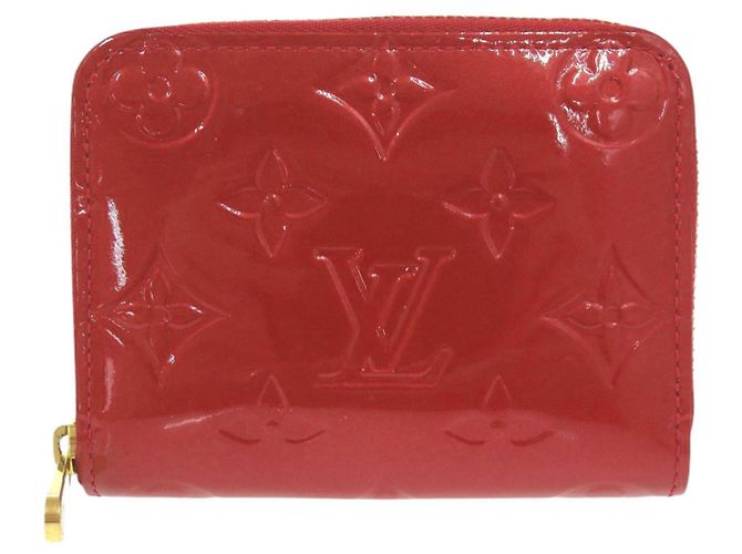 Monedero Zippy Louis Vuitton en Monogram Vernis Roja