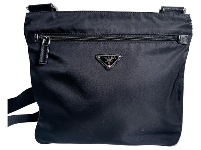 Borsa a Spalla in Nylon Nero Prada