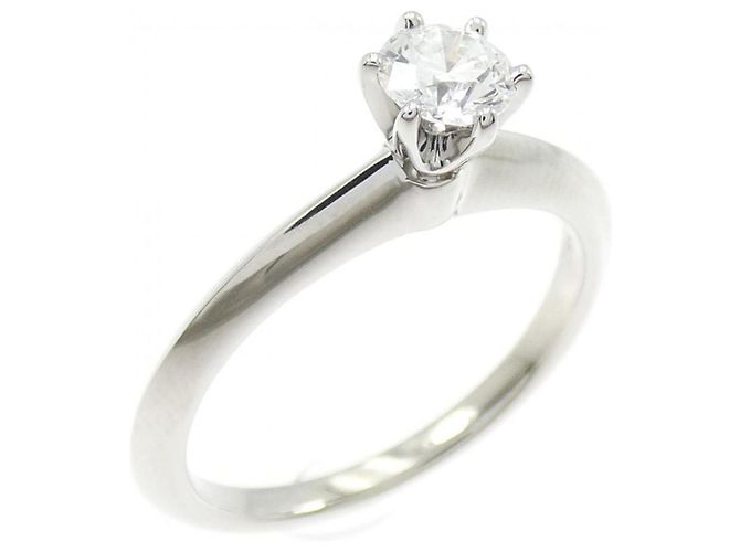 Tiffany & Co Anillo de compromiso solitario clásico Tiffany