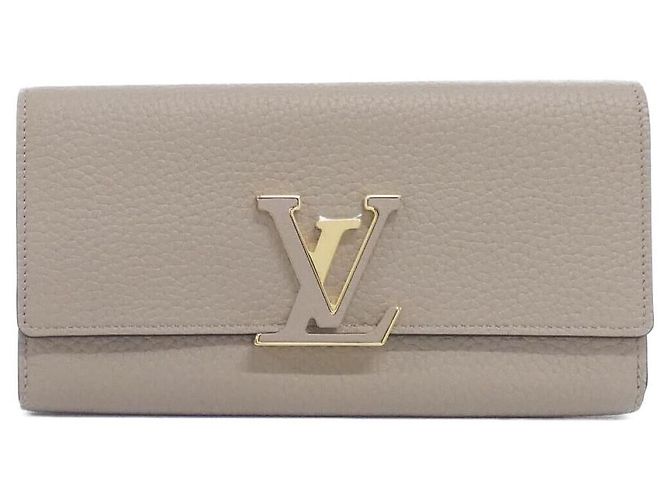 Cartera Louis Vuitton Capucines de piel Taurillon larga Gris