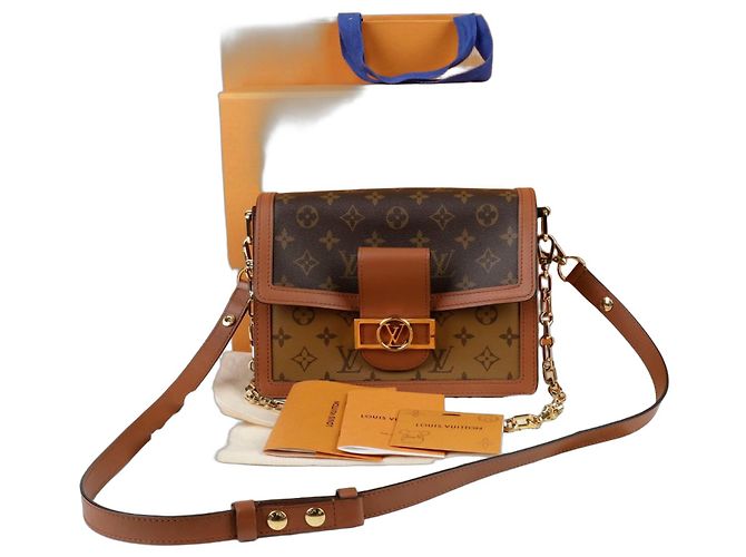 Louis Vuitton Bolsa de Ombro e Transversal Dauphine MM Marrom