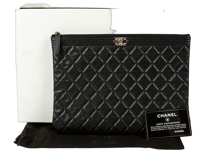Chanel Caviar Boy Mittelgroße Clutch Schwarz