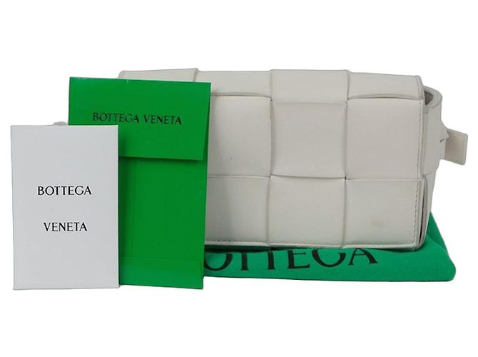 Bottega Veneta Cassette Gürteltasche Weiß