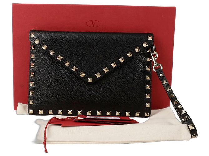 Valentino Pochette Rockstud Preto