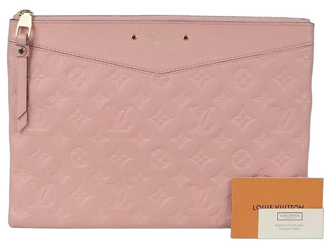 Louis Vuitton Pochette Daily Rosa