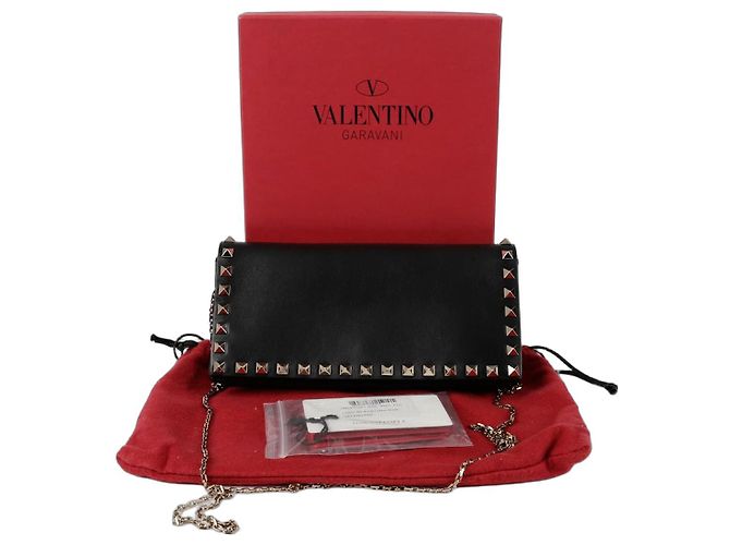 Valentino Borsa a tracolla Rockstud WOC con catena Nero