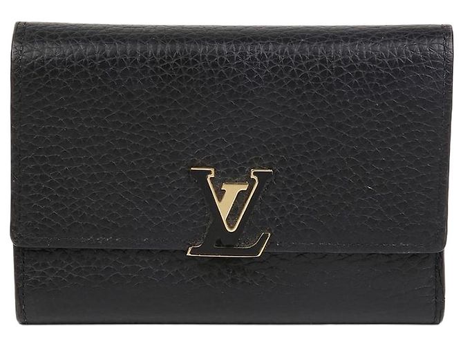 Louis Vuitton Capucines Wallet Black