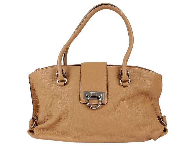 Salvatore Ferragamo Sac à main Gancini Marron